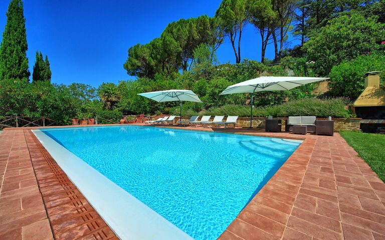 Casa Lucia: all'aperto, Estate, Giardino, Piscina