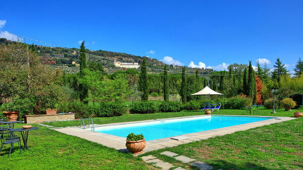 Villa Elisa: Giardino, Piscina