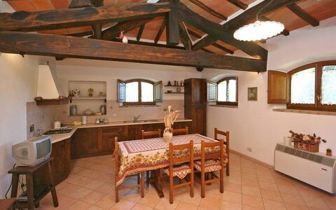 Alloggio Pienza b: Cucina, Sala da pranzo, Soggiorno