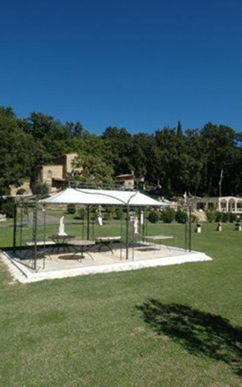 Le Querciolaie: Giardino