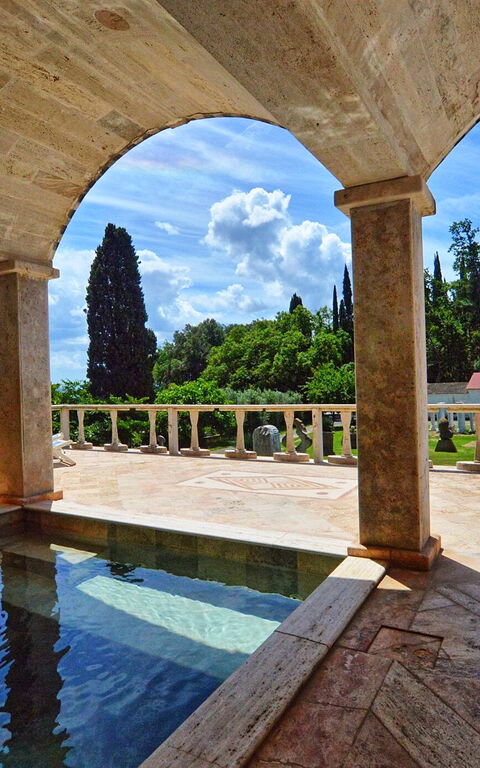 Le Querciolaie: Piscina