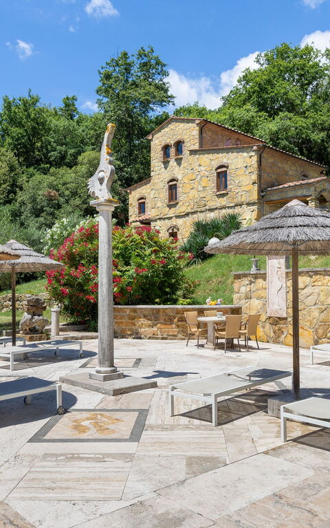 Le Querciolaie with Geothermal Pool: all'aperto