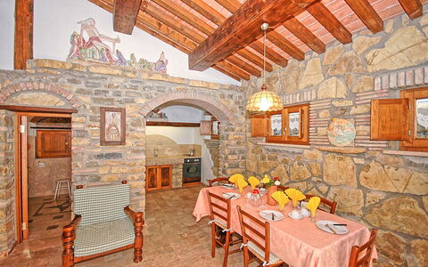 Alloggio Adamo Ed Eva: Cucina, Sala da pranzo, Soggiorno