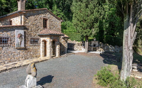 Alloggio Boscaiolo: all'aperto, Esterni