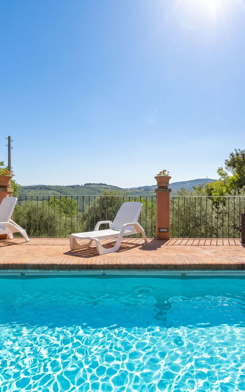 Casa Vania: all'aperto, Piscina
