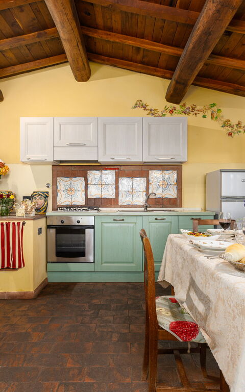 Casa Vania: Cucina, Sala da pranzo