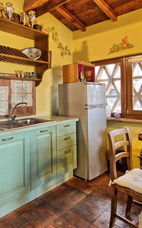 Casa Vania: Cucina, Sala da pranzo