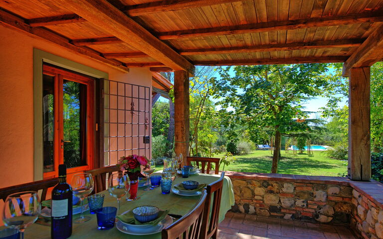 Casa Cipressi: all'aperto