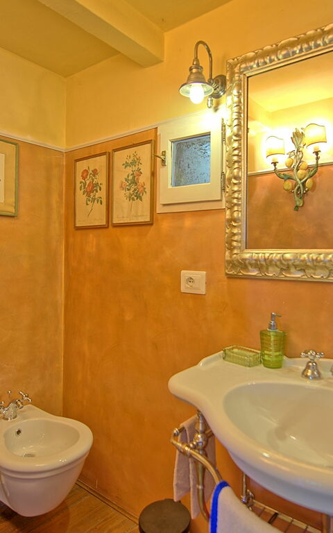 Gellino: Bagno