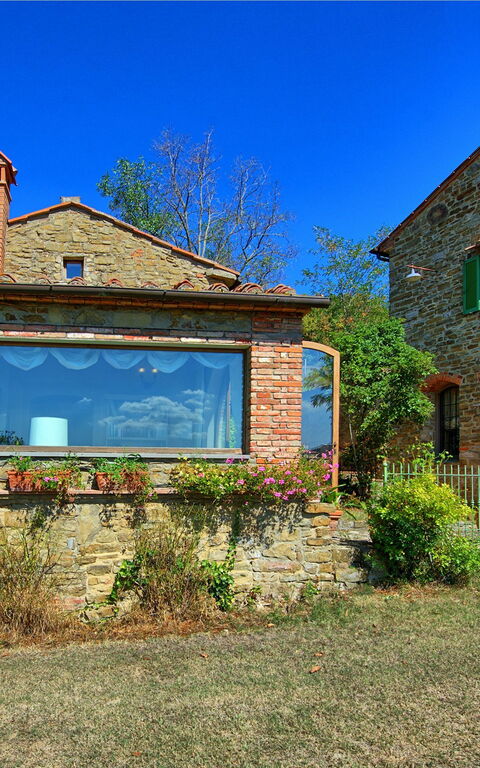 Gellino: Esterni, Giardino