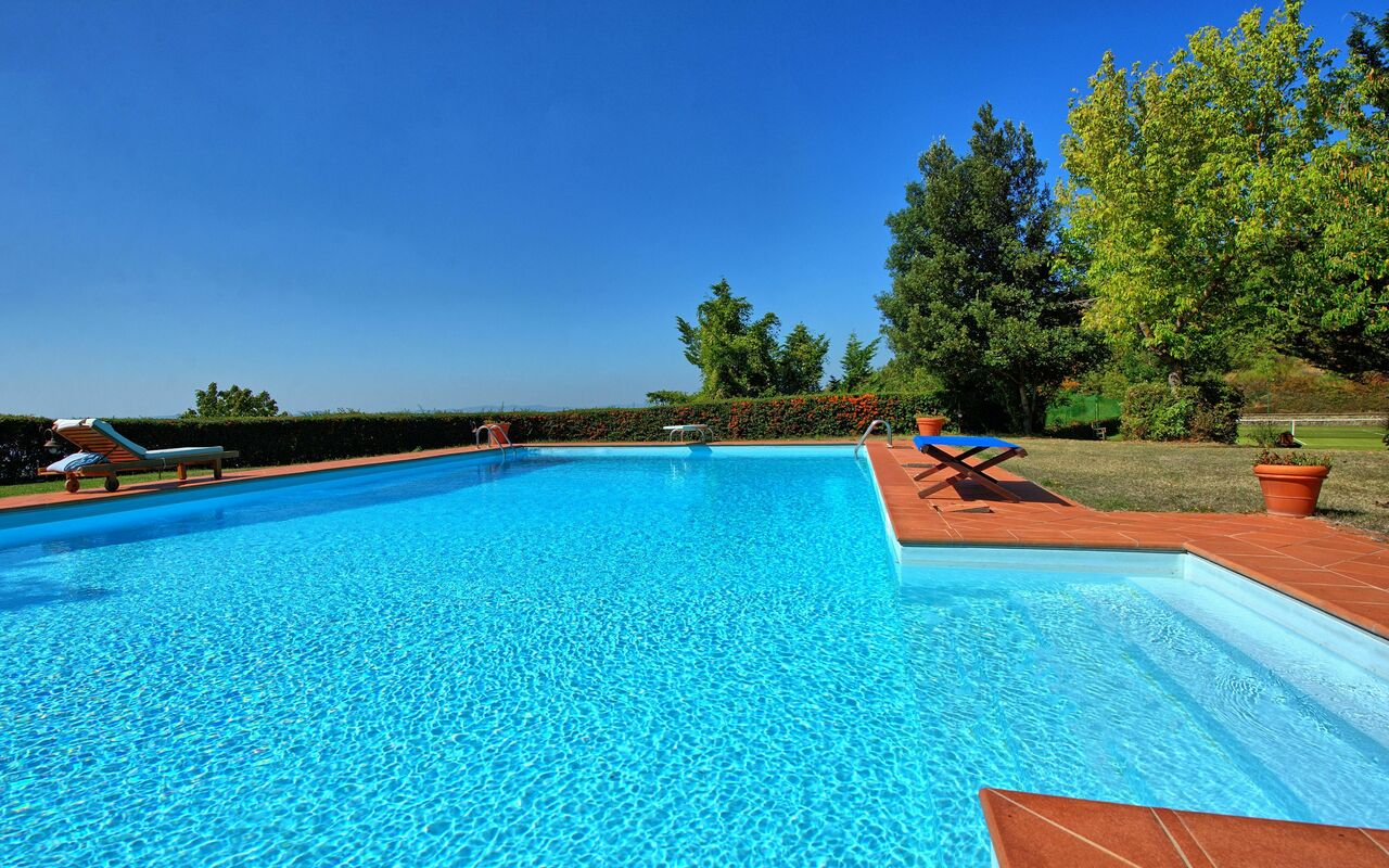 Gellino: Piscina
