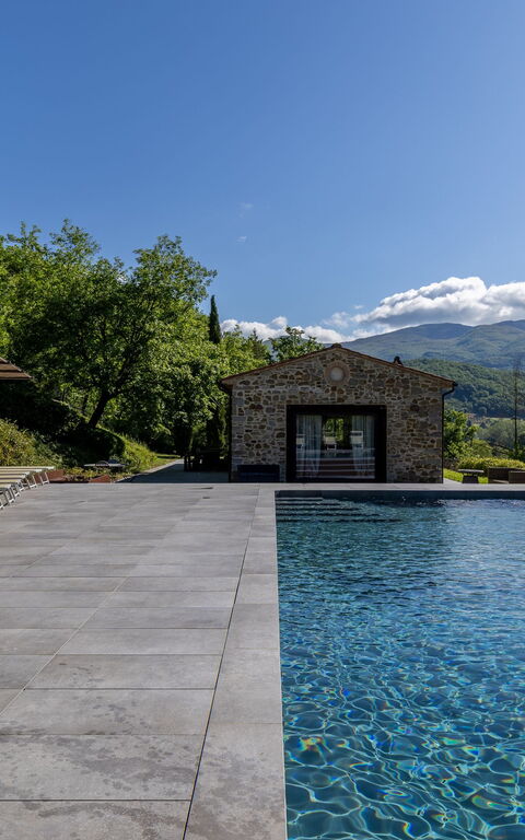 Villa Casentino: Piscina