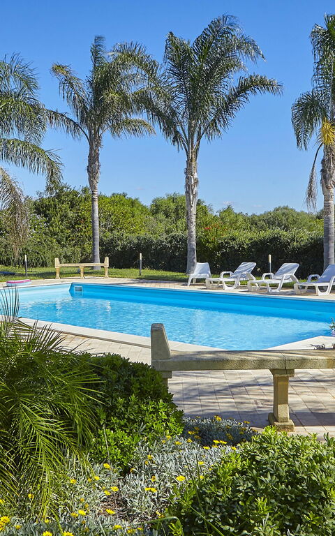 Villa Oasi: Giardino, Piscina