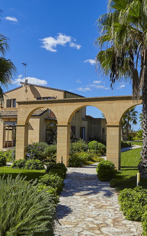 Villa Oasi: Giardino