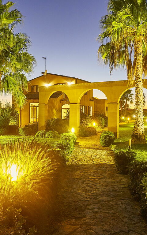 Villa Oasi: Giardino