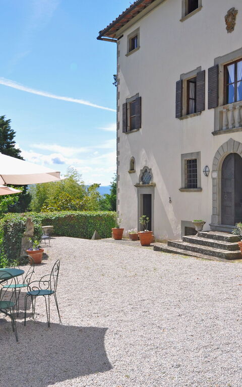 Civetta: all'aperto, Esterni