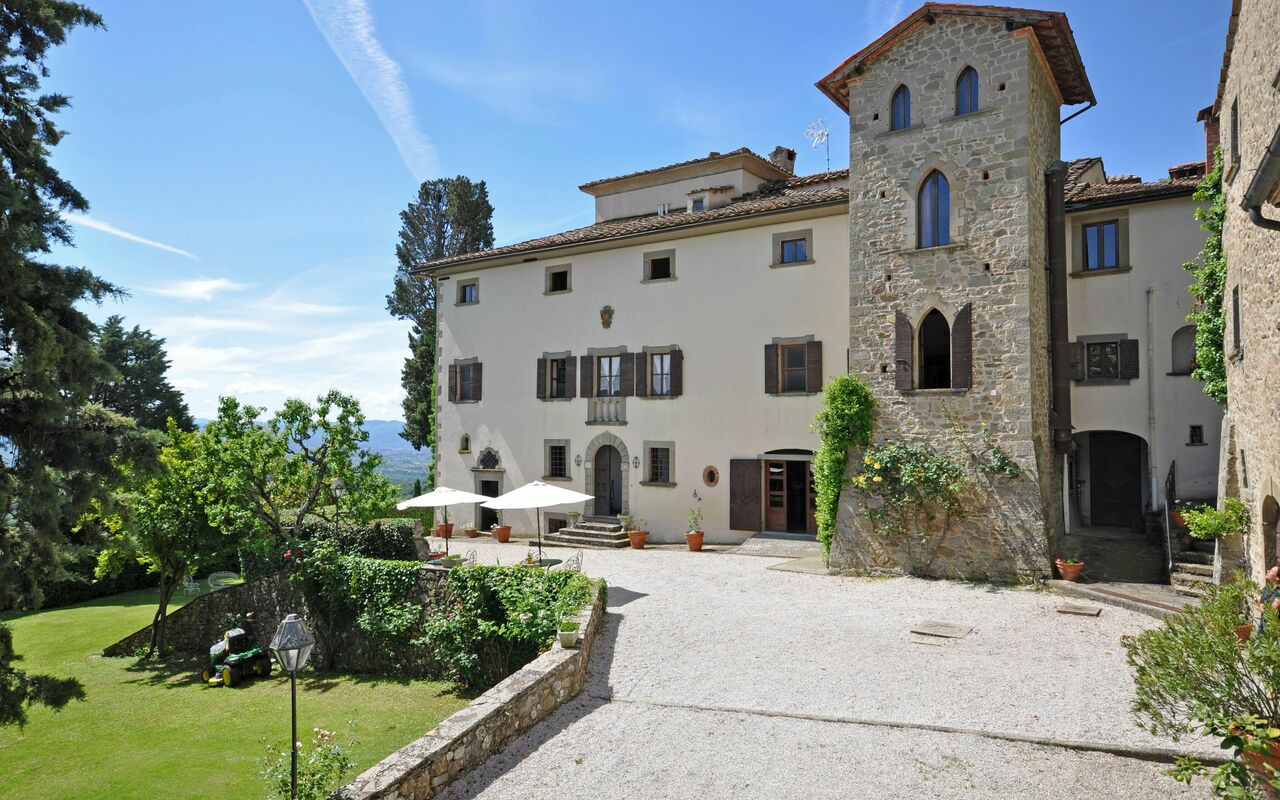 Civetta: all'aperto, Esterni