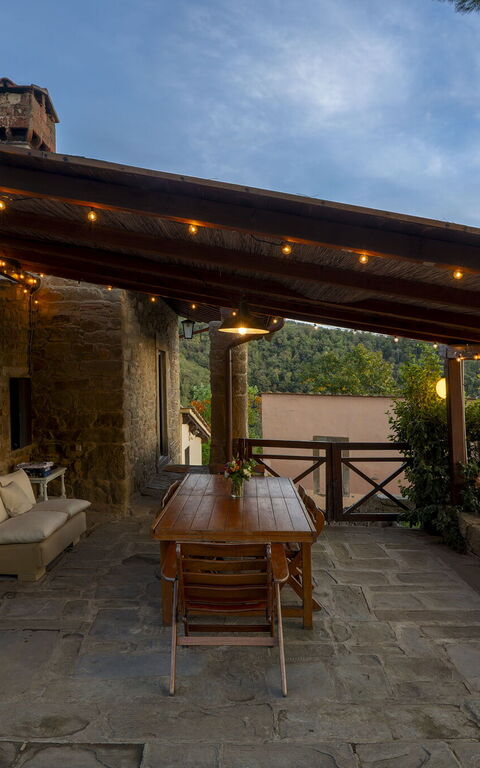 Bigiolo a Melazzano: all'aperto, Balcone / Terrazza / Patio