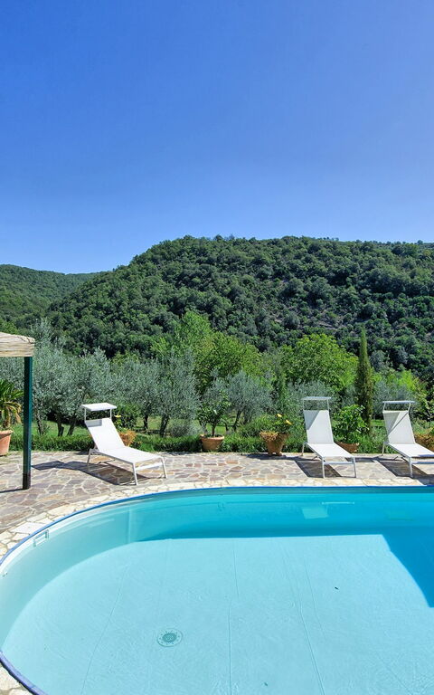 Bigiolo a Melazzano: Piscina