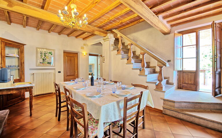 Alloggio Fienile: Cucina, Sala da pranzo, Soggiorno