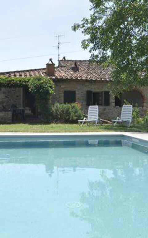 Scerfio: all'aperto, Estate, Piscina