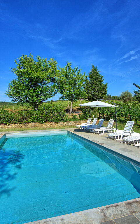 Scerfio: all'aperto, Estate, Piscina