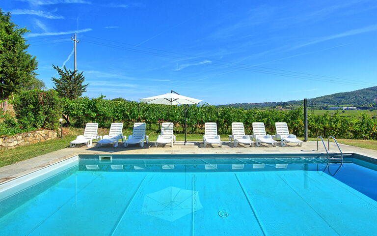 Scerfio: all'aperto, Estate, Piscina