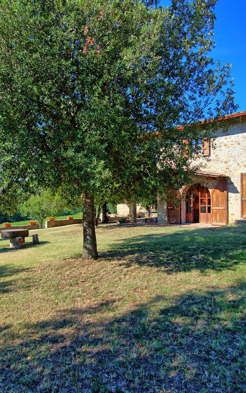 Casavecchia: all'aperto, Esterni, Giardino