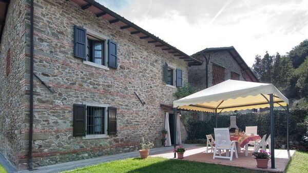 Il Palazzetto: all'aperto, Giardino
