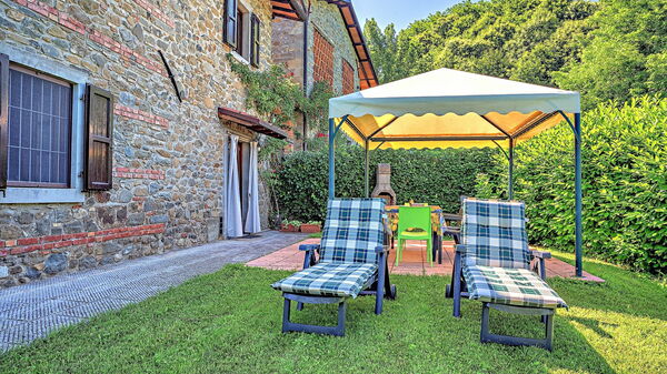 Il Palazzetto: all'aperto, Giardino