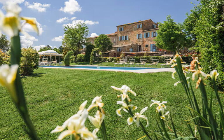 Villa Giare: all'aperto, Esterni, Giardino, Piscina
