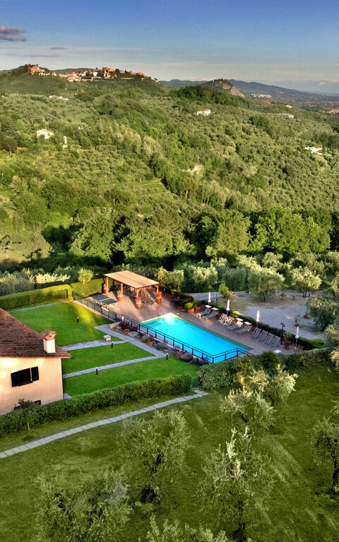 Villa Le Ferrette: Giardino, Piscina, Vista Panoramica