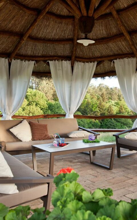 Villa Sant' Angelo: all'aperto