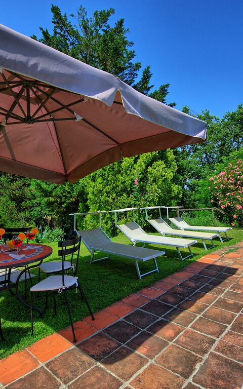 Villa Campogialli: Giardino, Piscina