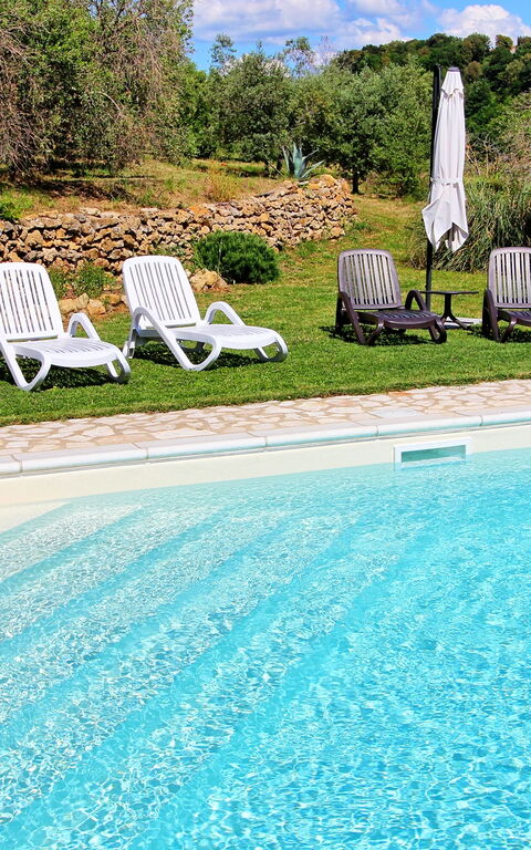 Guardistallo: Piscina