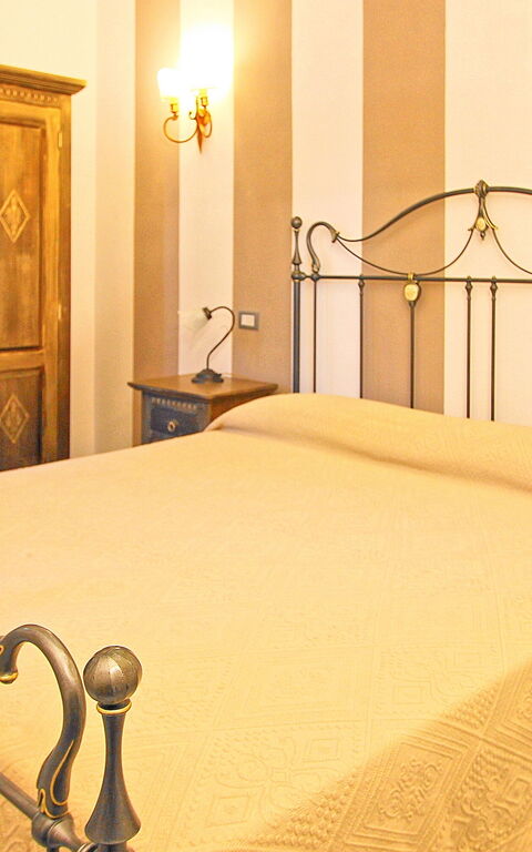 Guardistallo: Camera da letto