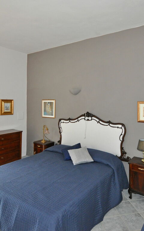 Guardistallo: Camera da letto