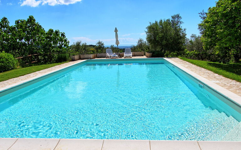 Guardistallo: Piscina