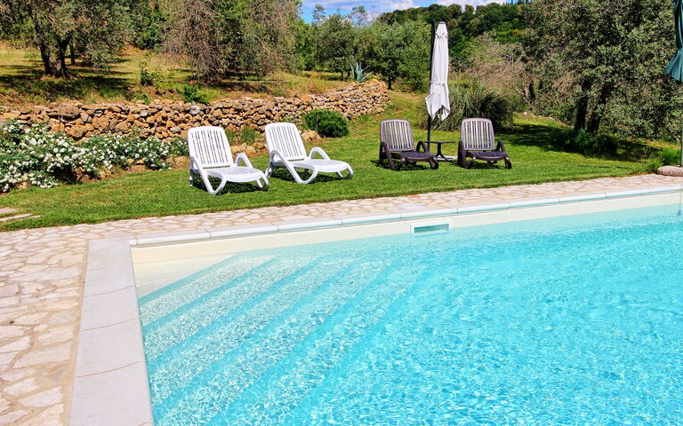 Guardistallo: Piscina