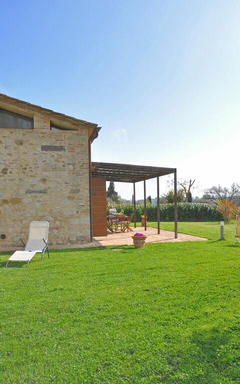 Capannino: Esterni, Giardino