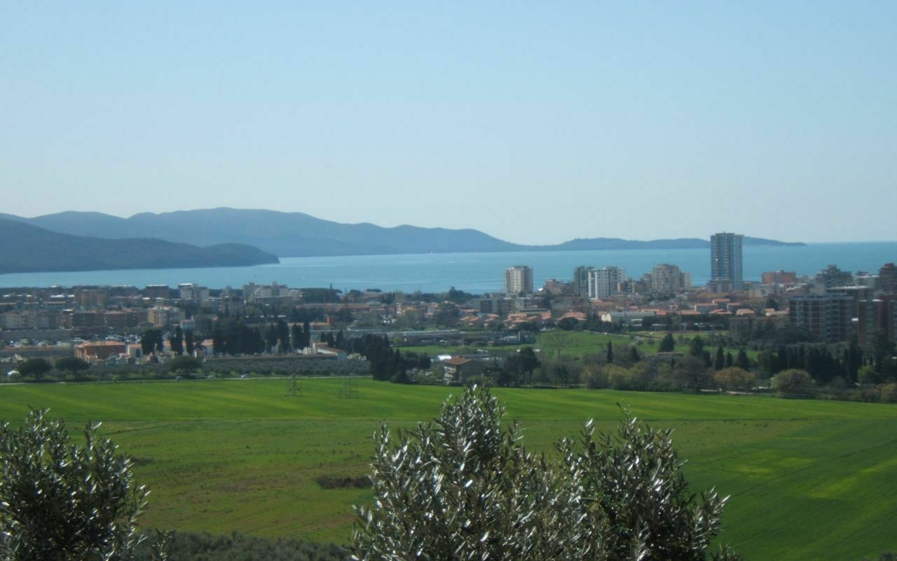 Villa Dei Cipressi: all'aperto, Esterni, Giardino, Vista Panoramica