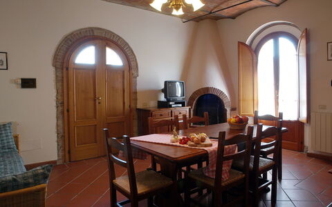 Alloggio La Valle 2: Cucina, Sala da pranzo, Soggiorno
