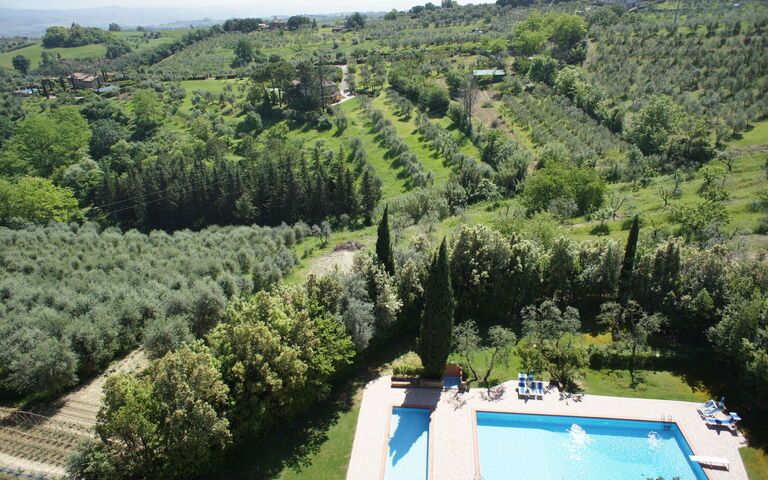 La Valle: Giardino, Piscina, Vista Panoramica