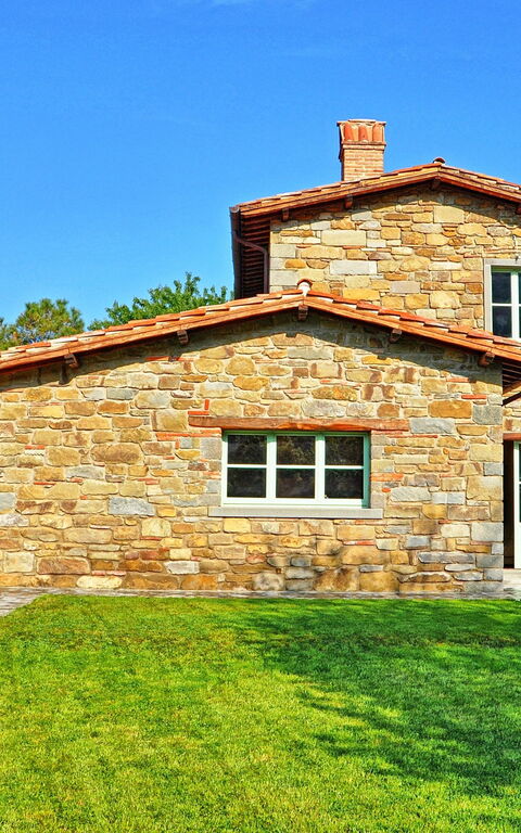 Villa Noceta: all'aperto, Esterni, Giardino