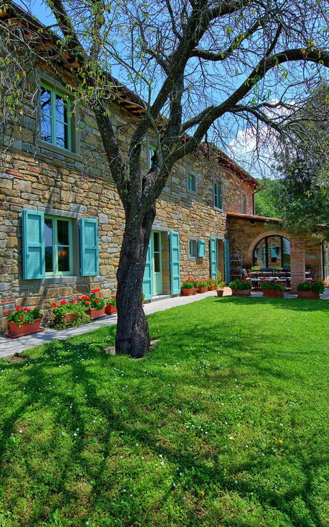 Villa Noceta: all'aperto, Giardino