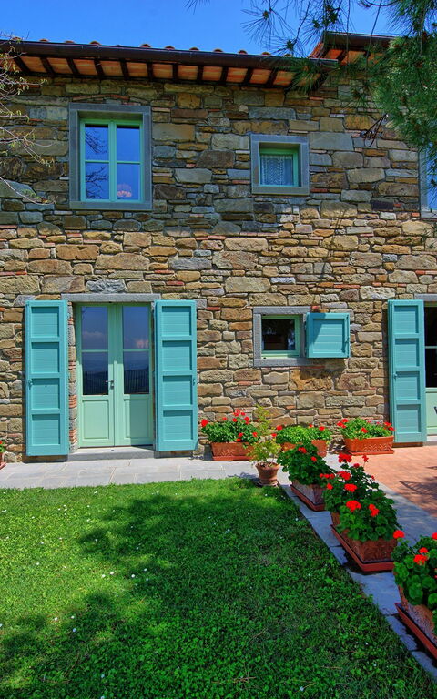 Villa Noceta: all'aperto