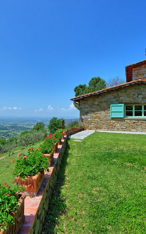Villa Noceta: all'aperto, Giardino