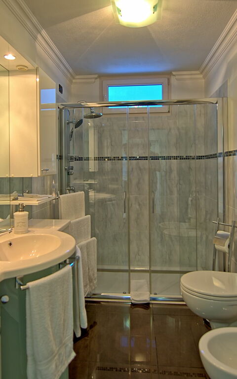 Villa Raffaela: Bagno