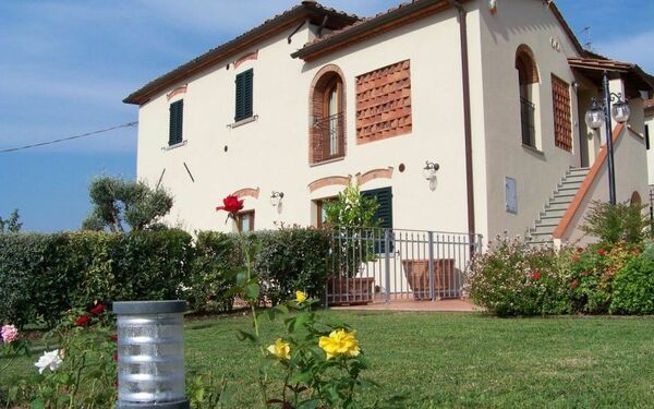 Antico Fienile: Esterni, Giardino