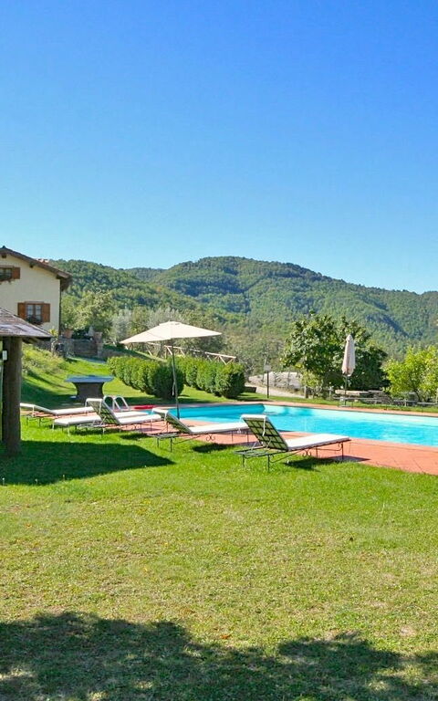 Villa Margherita Due: Giardino, Piscina